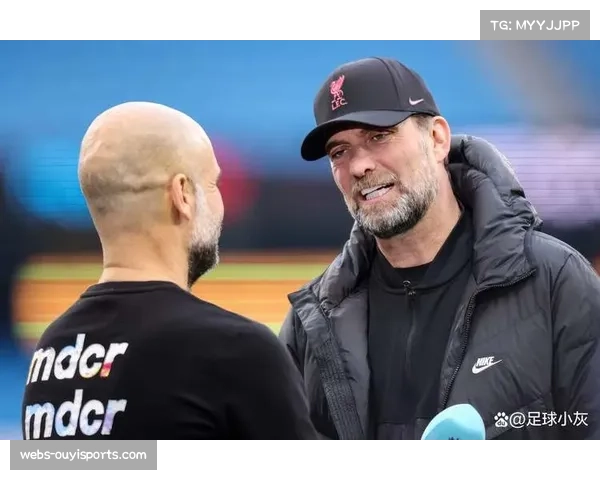 雨战，克洛普与瓜迪奥拉在场边激烈交流的一幕被镜头捕捉